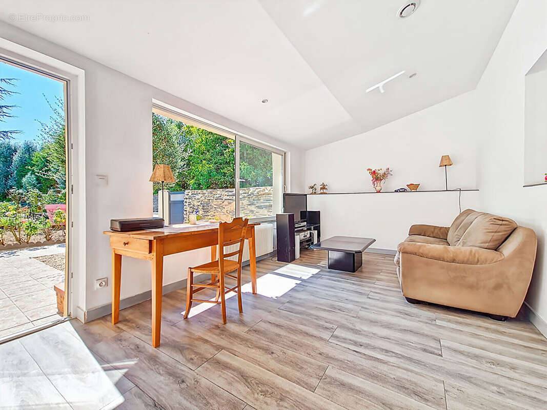 Maison à SAINT-BARTHELEMY-D&#039;ANJOU