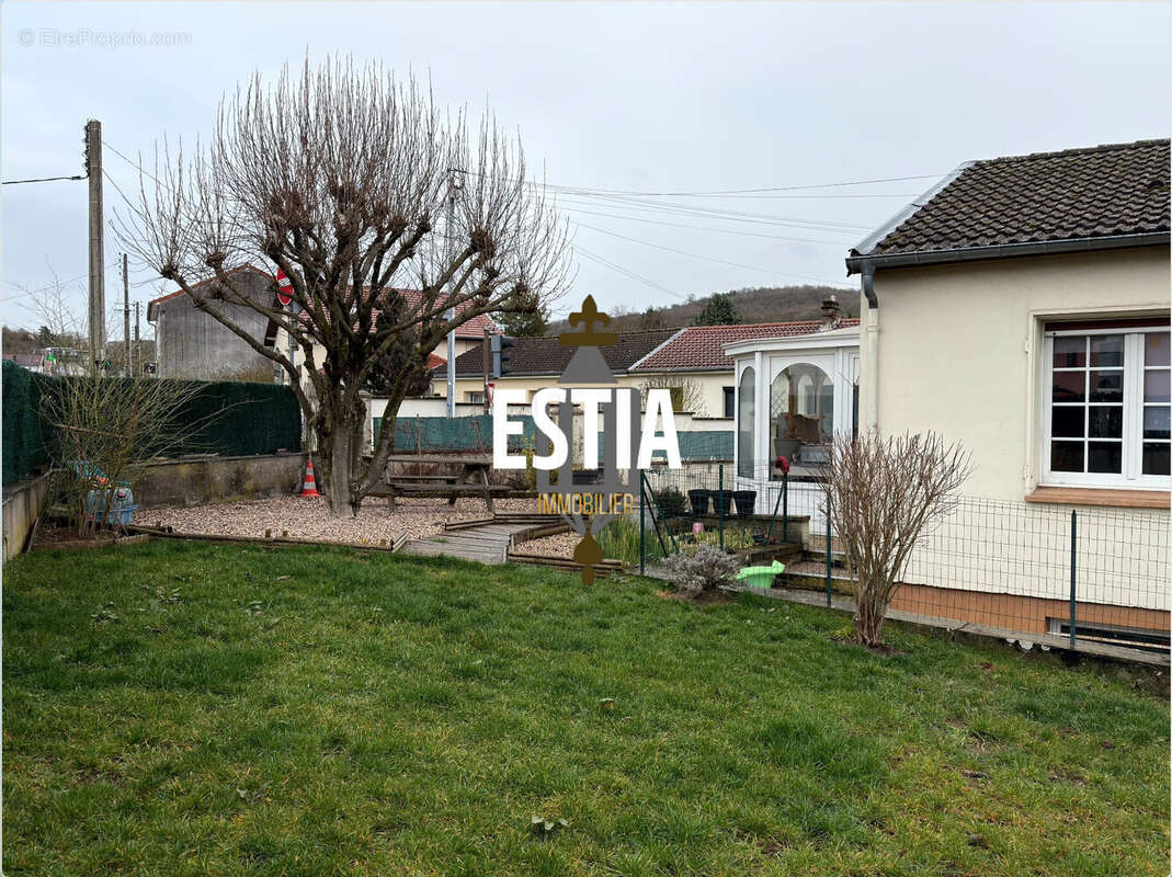 Maison à NEUVES-MAISONS