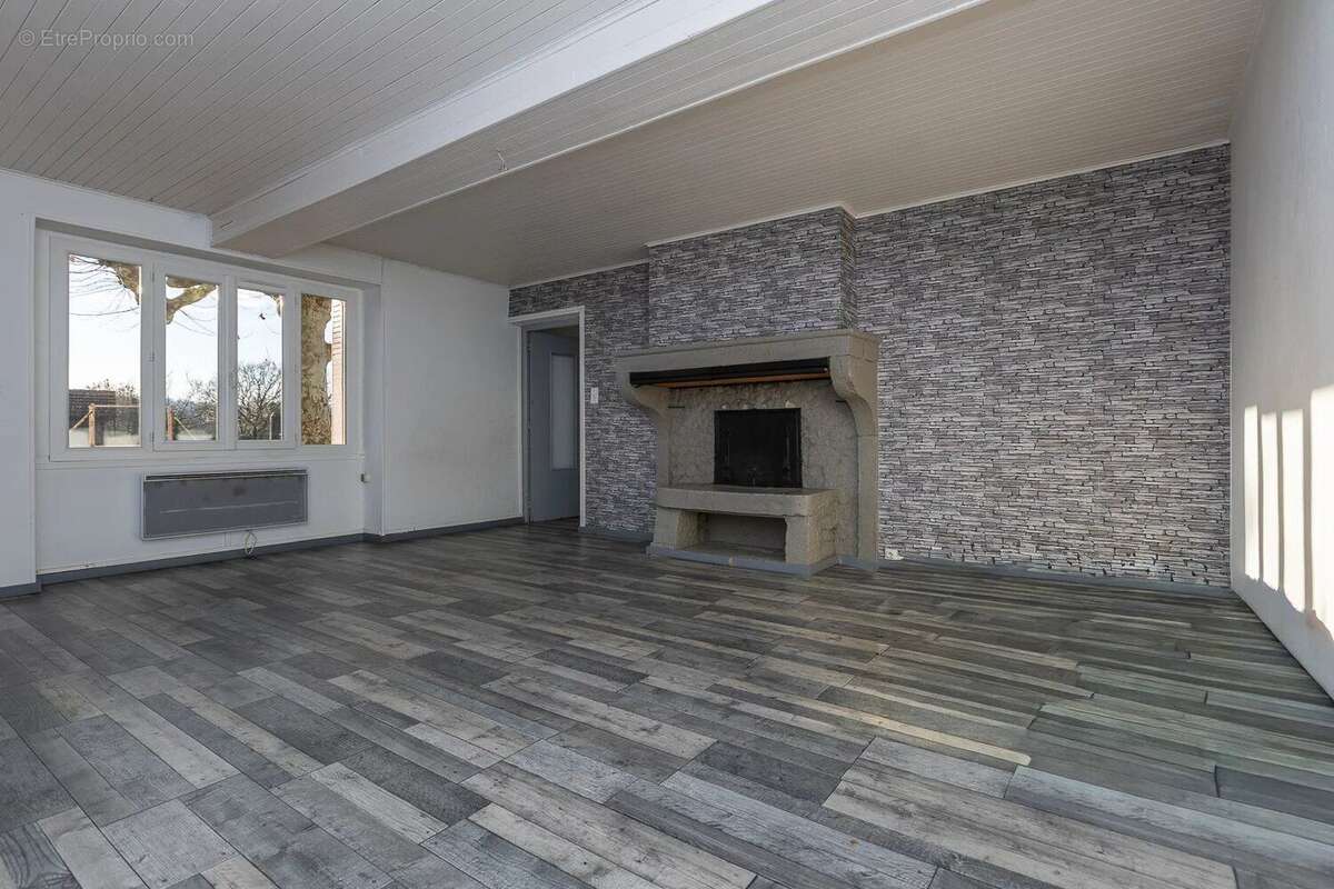 Maison à ARANDON