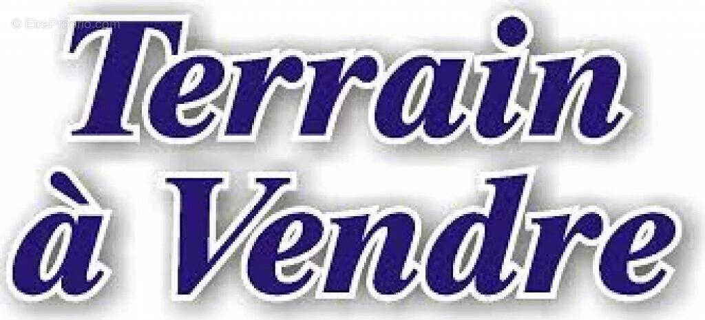 Terrain à EMBRES-ET-CASTELMAURE