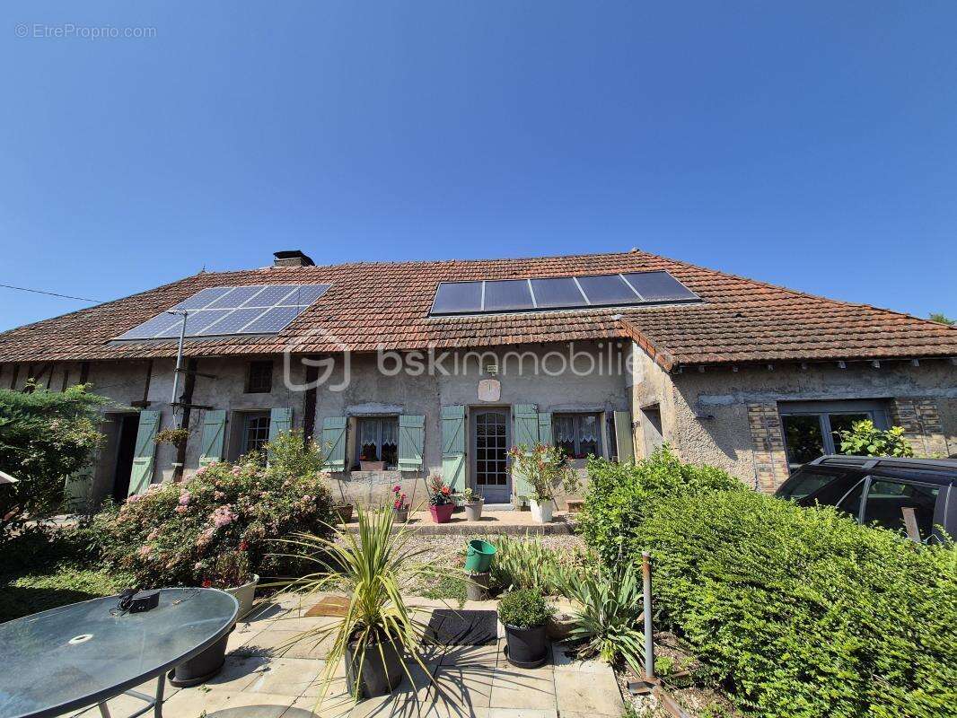Maison à ESBARRES