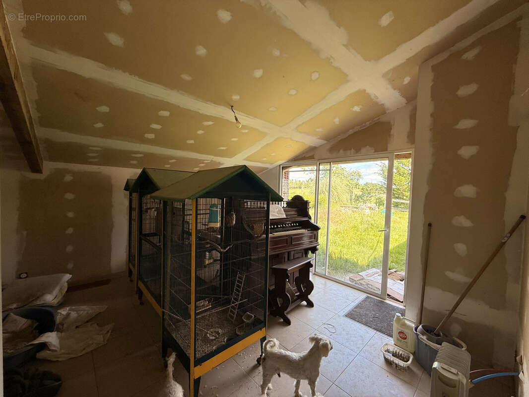 Maison à VERGT-DE-BIRON