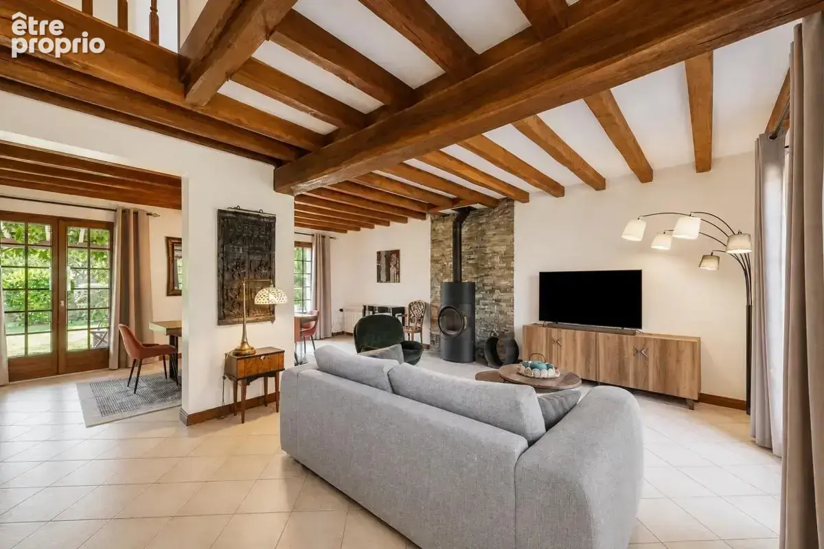 Maison de 7 pièces de 121 m² à Fontenay-Trésigny - photo 6