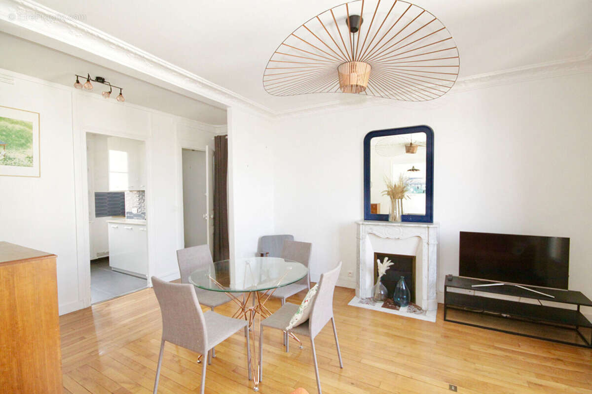 Appartement à FONTENAY-SOUS-BOIS