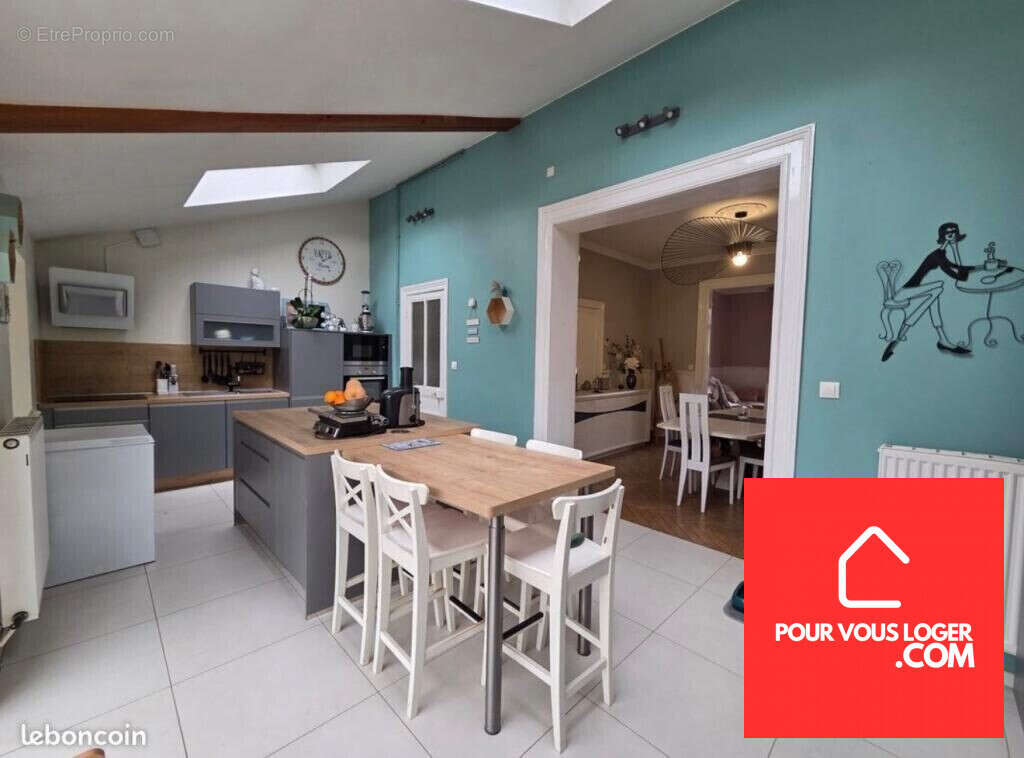 Maison à SAINT-ETIENNE-AU-MONT