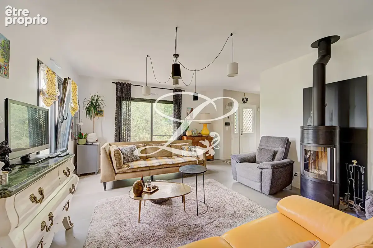 Maison Le Mesnil Le Roi  182 m2 - photo 7