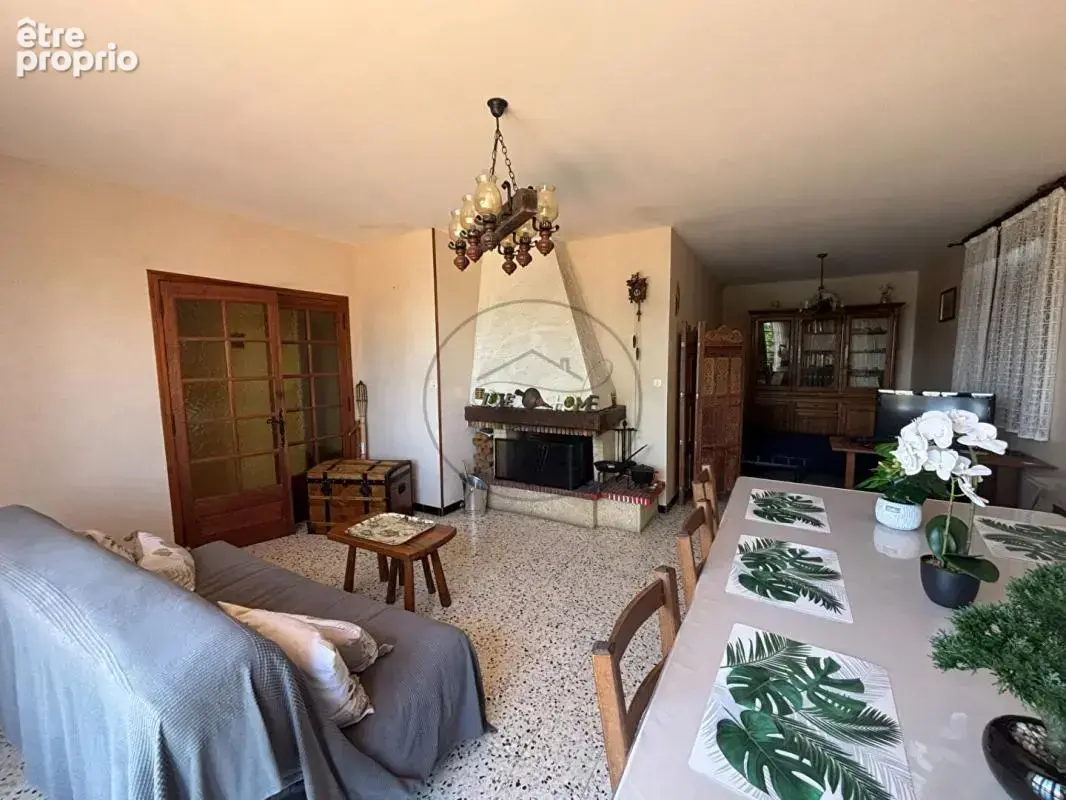 Maison de plain pied sur terrain clos - photo 4