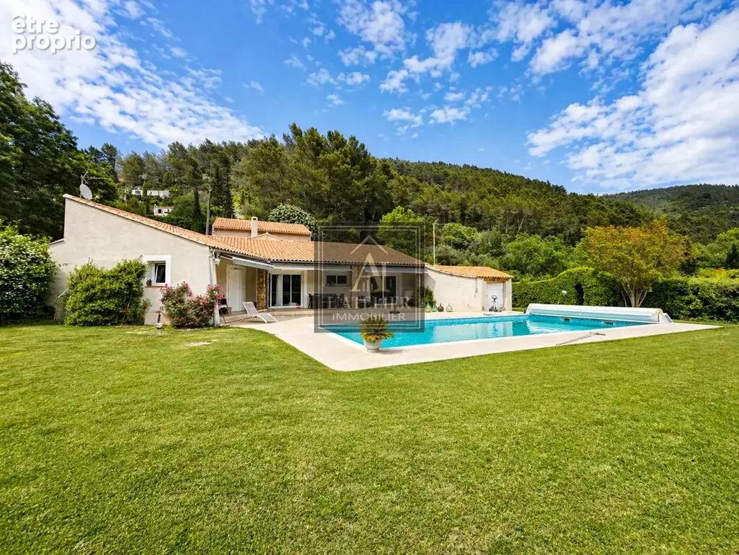 Maison avec dépendance, garages, atelier, piscine sur une parcelle de 7559 m2 - photo 10