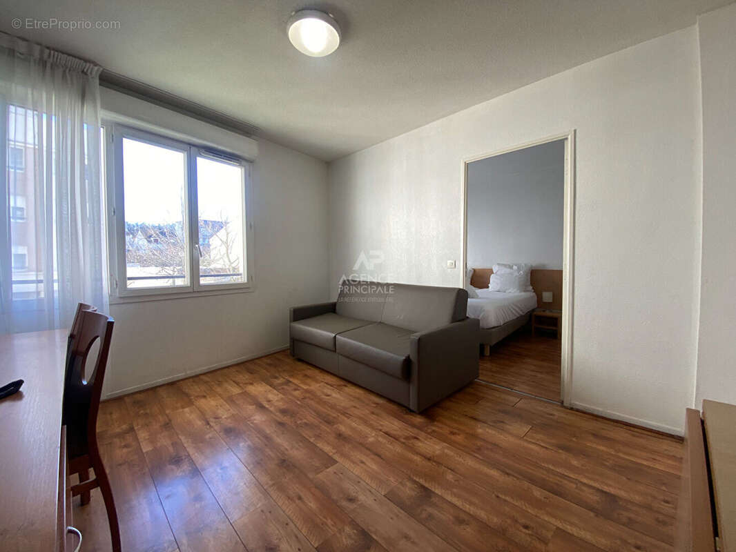 Appartement à NANTERRE