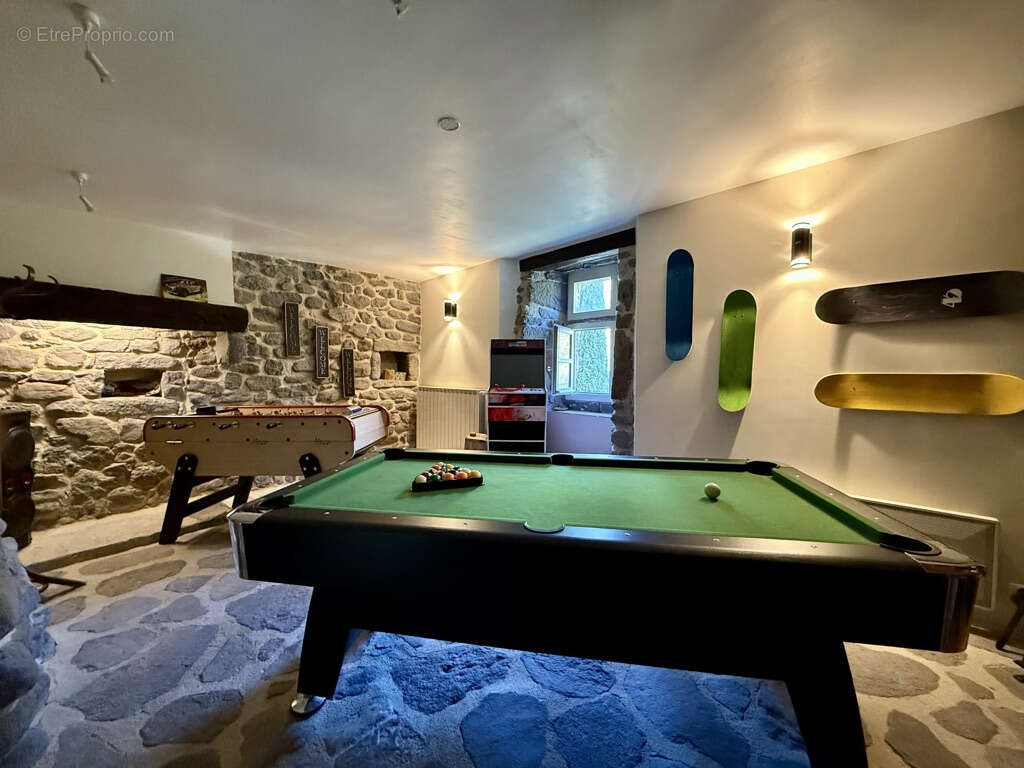 Maison à PRIVAS