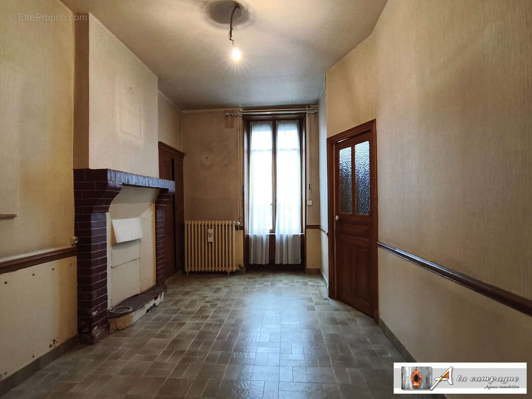 Maison à PIONSAT