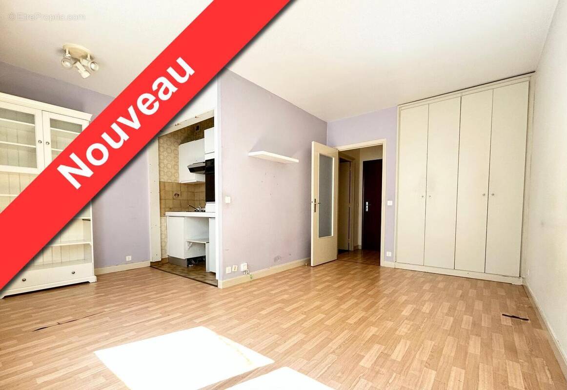 Appartement 25 m² à Angers  - photo 1