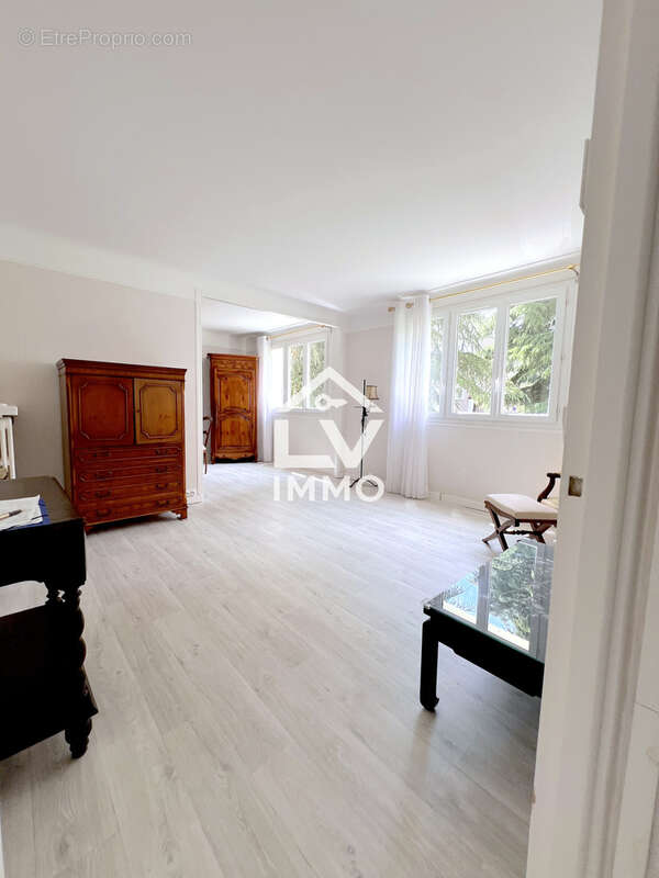 Appartement à VIROFLAY