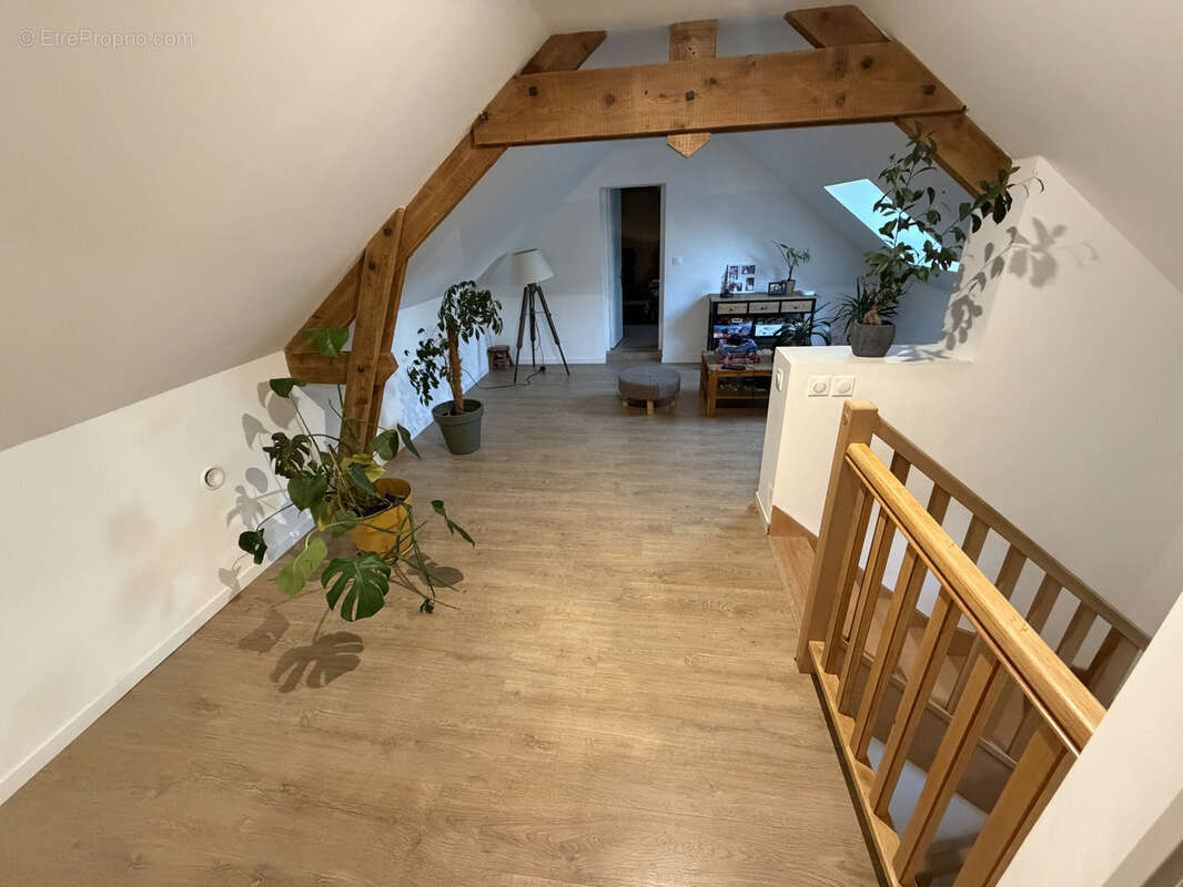 Maison à SAINT-QUENTIN-LA-MOTTE-CROIX-AU-BAILLY