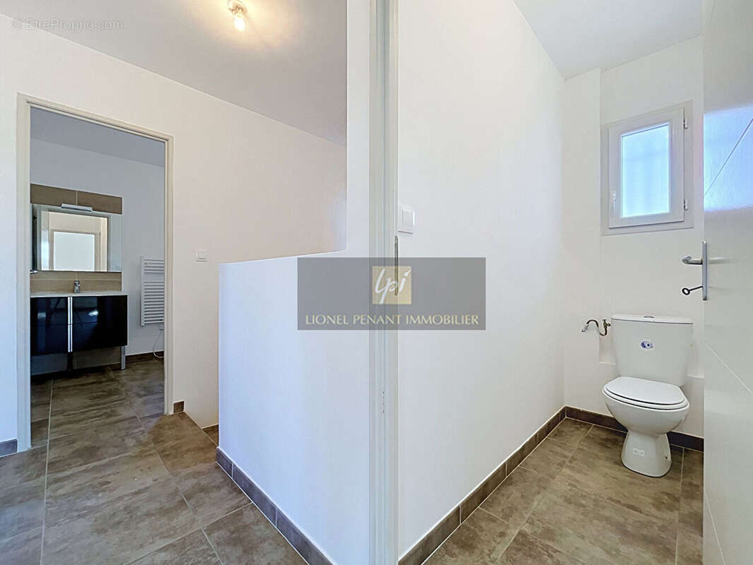 Entraigues villa t4 90m² terrasse garage terrain 220m² - photo 11