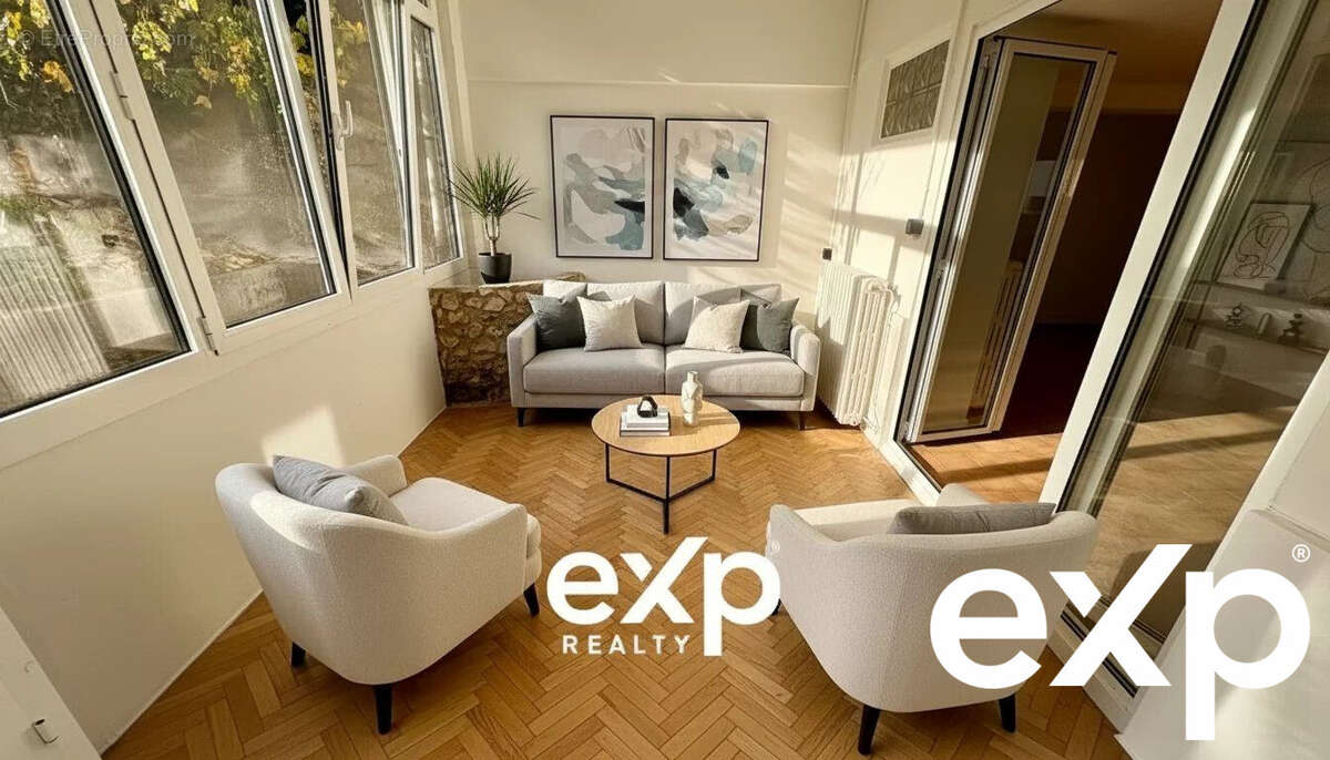 Maison à BUSSY-SAINT-GEORGES