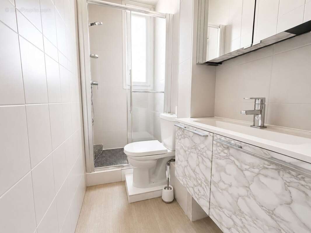 Appartement à CLICHY