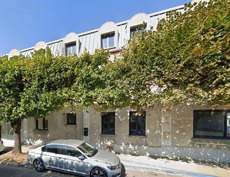 Appartement à PARAY-VIEILLE-POSTE