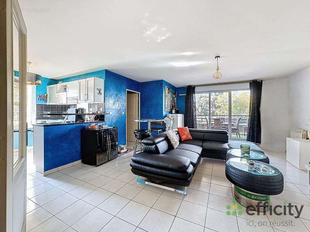 Appartement à TASSIN-LA-DEMI-LUNE