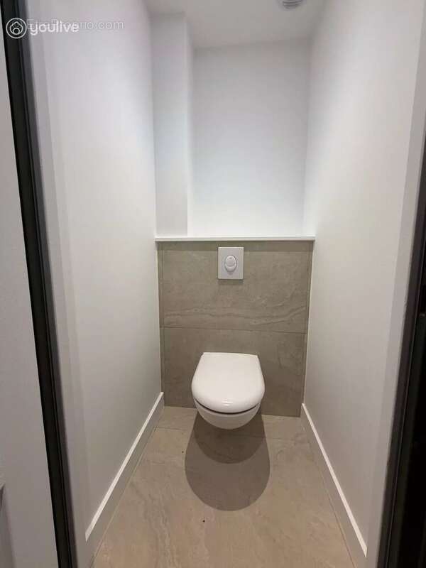 Appartement à DAMIGNY