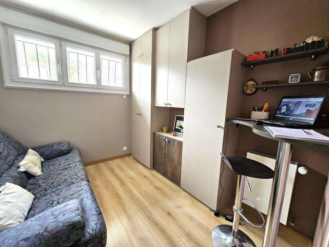 Maison 174m2, 4 chambres, 2 bureaux et un sous-sol - photo 10