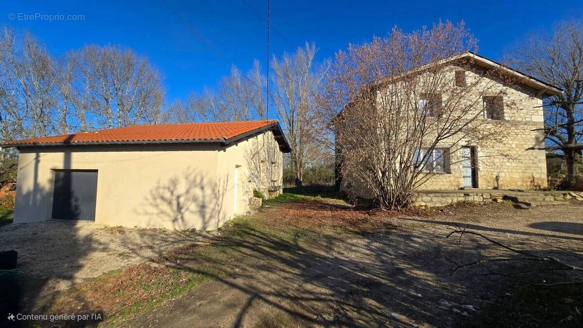 Maison à MONTPEZAT-DE-QUERCY