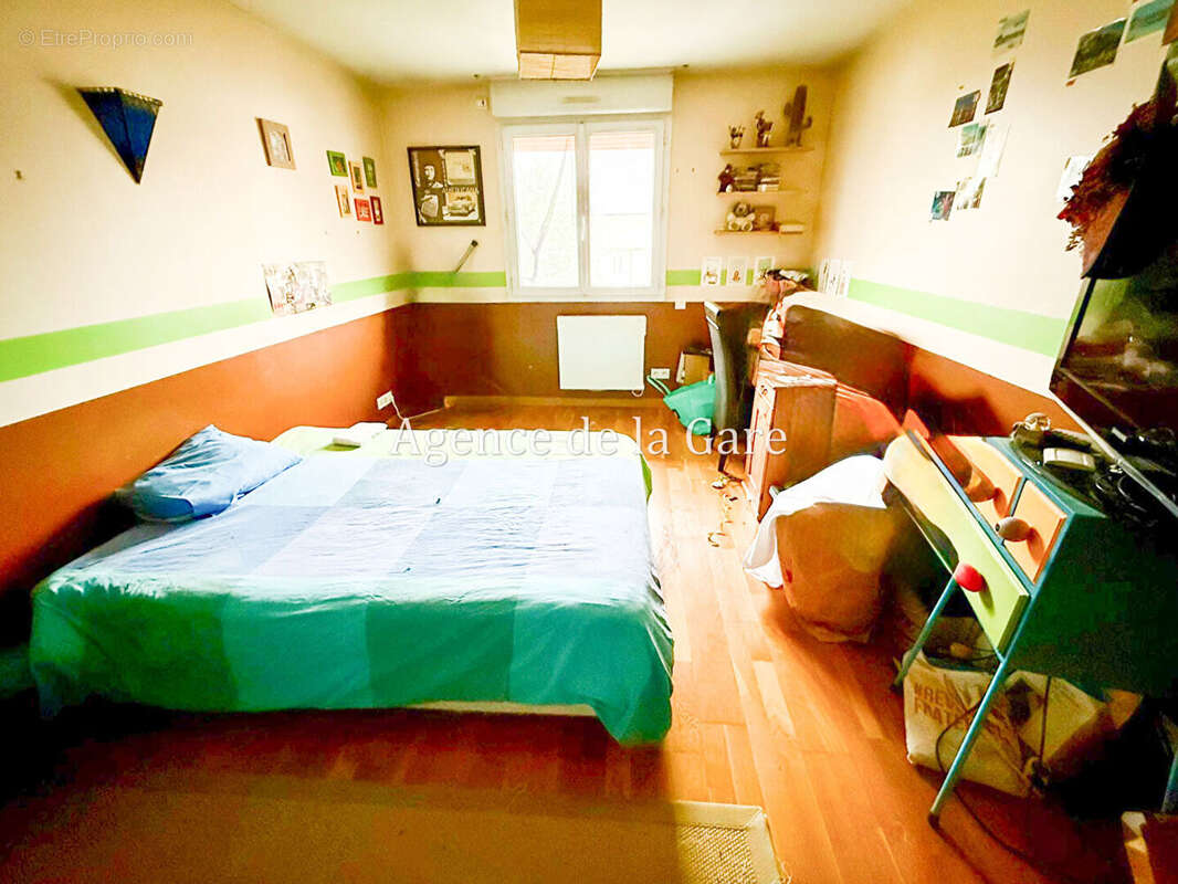 Maison à SARTROUVILLE