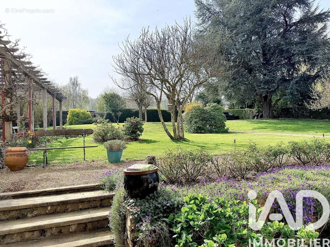 Photo 3 - Maison à MONTFORT-L'AMAURY