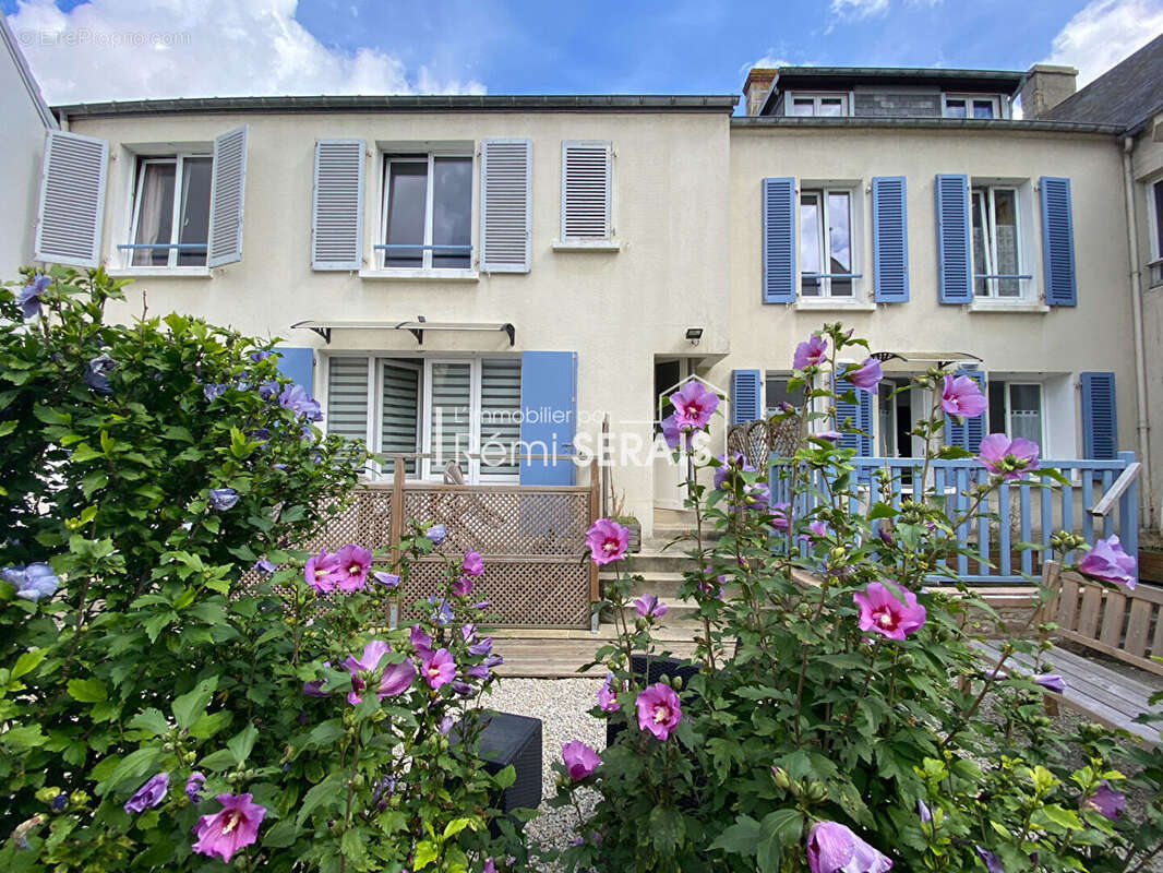 Maison à ARROMANCHES-LES-BAINS
