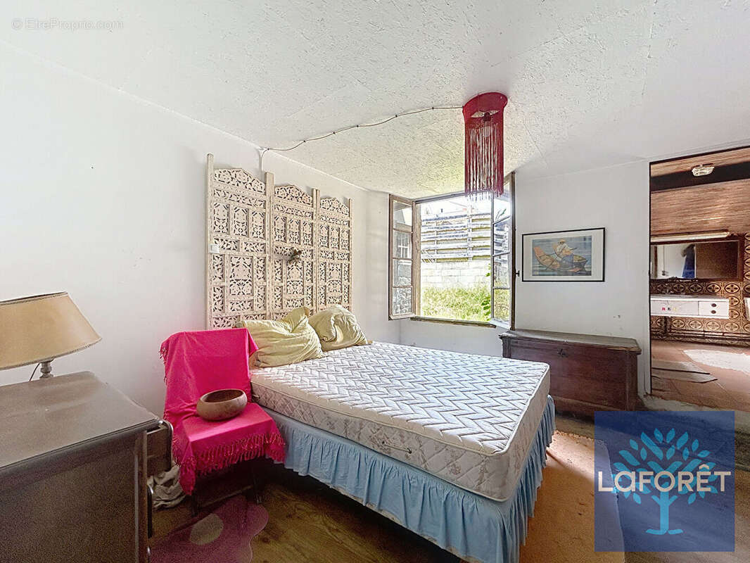 Maison à SAINT-GEOURS-DE-MAREMNE