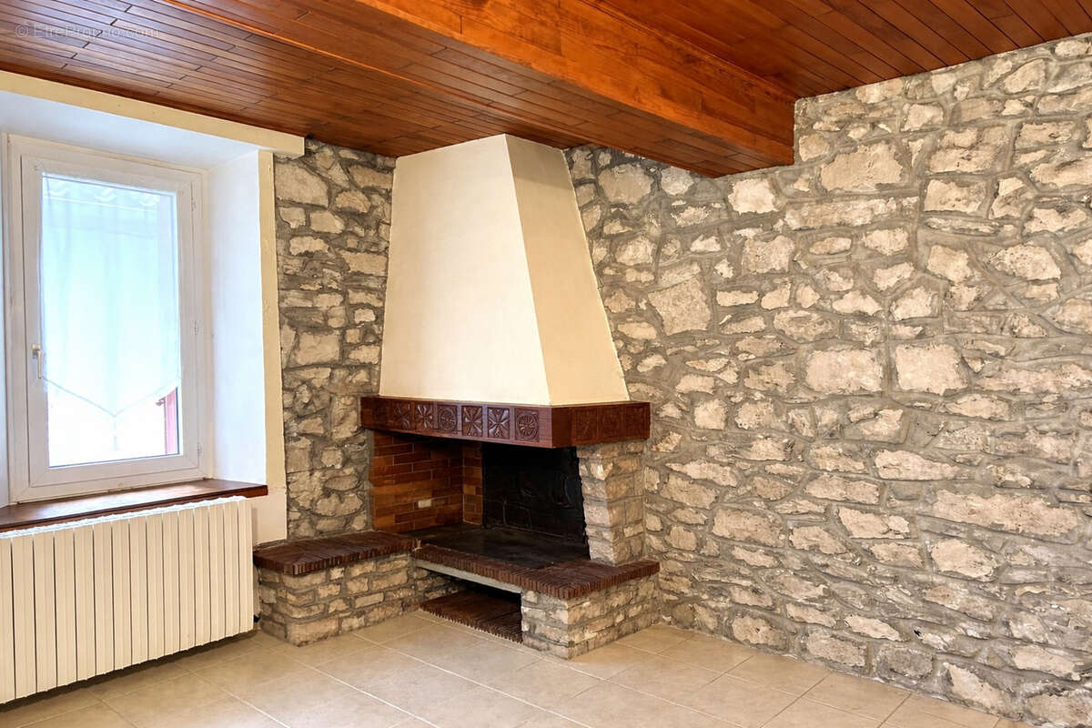 Village du Cabardès à 10 min de Carcassonne : maison de 73.36m2 - photo 11