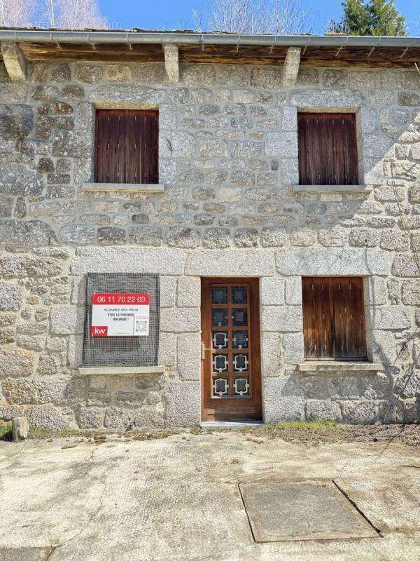 Maison à RIEUTORT-DE-RANDON