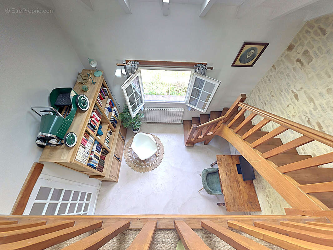 Maison à NOISY-SUR-ECOLE