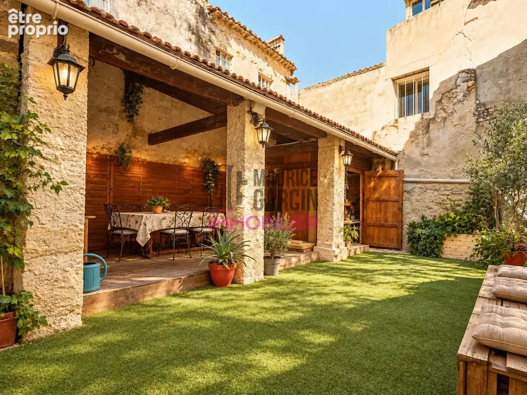 Maison 8 pièces 195 m² à vendre à Monteux (84170) - photo 1