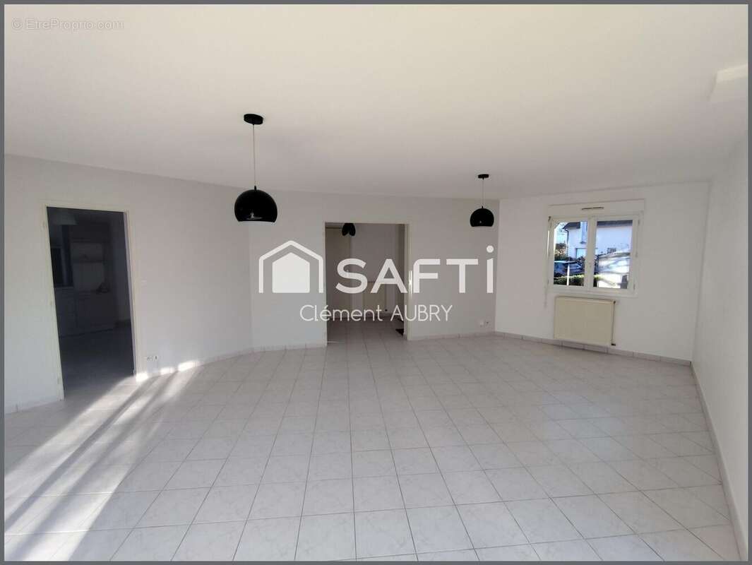 Photo 5 - Maison à CHANGE