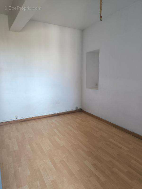 Maison à LA DIGNE-D&#039;AVAL