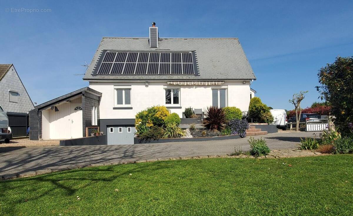 Photo 1 - Maison à GODERVILLE