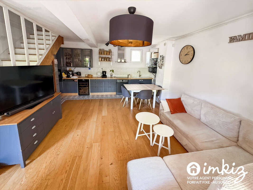 Appartement à TASSIN-LA-DEMI-LUNE