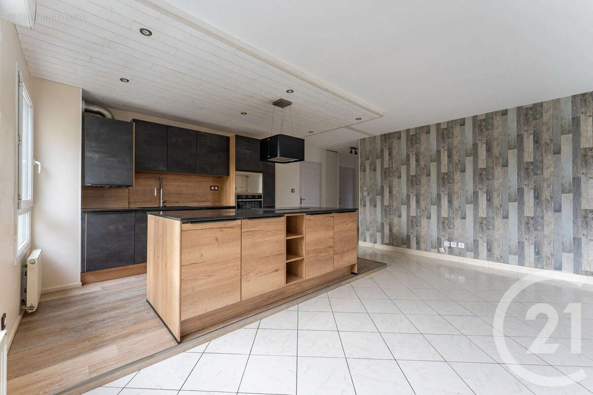 Appartement à SAINT-FONS