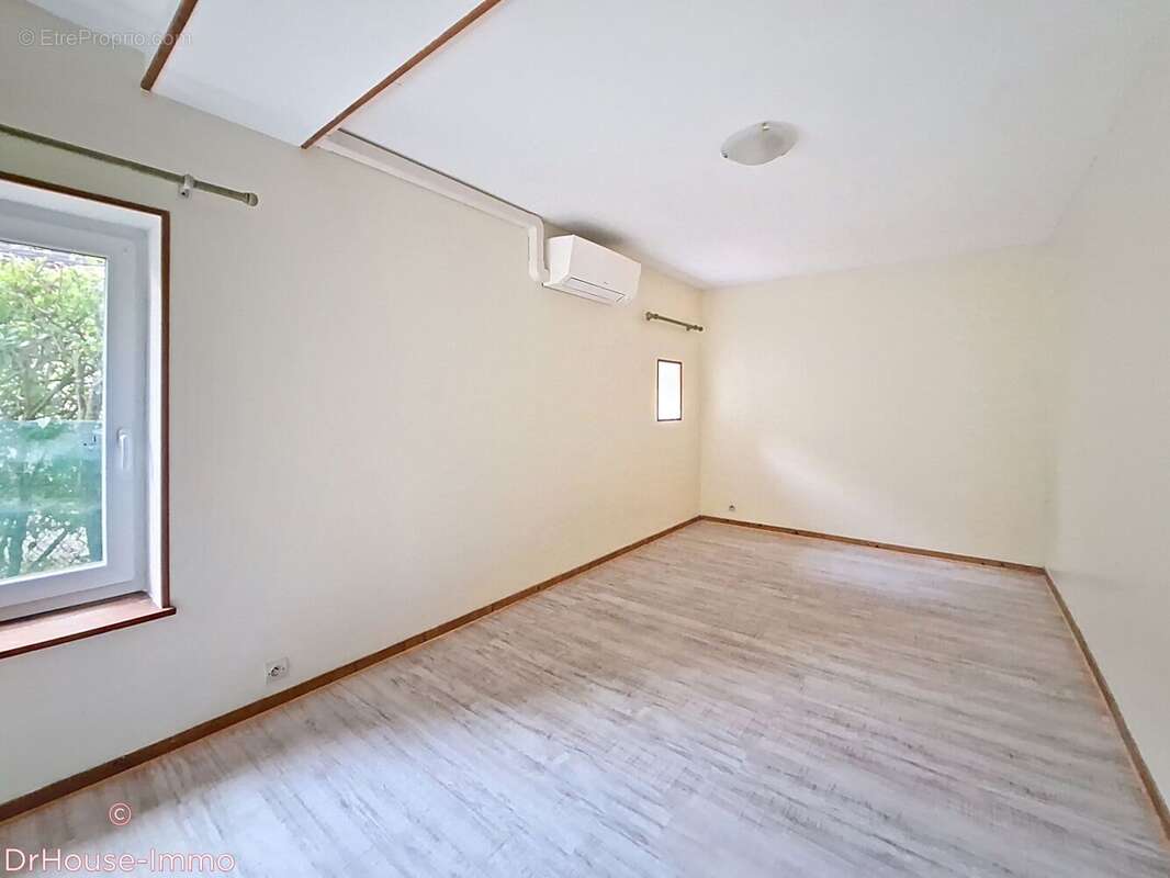 Appartement à FALAISE
