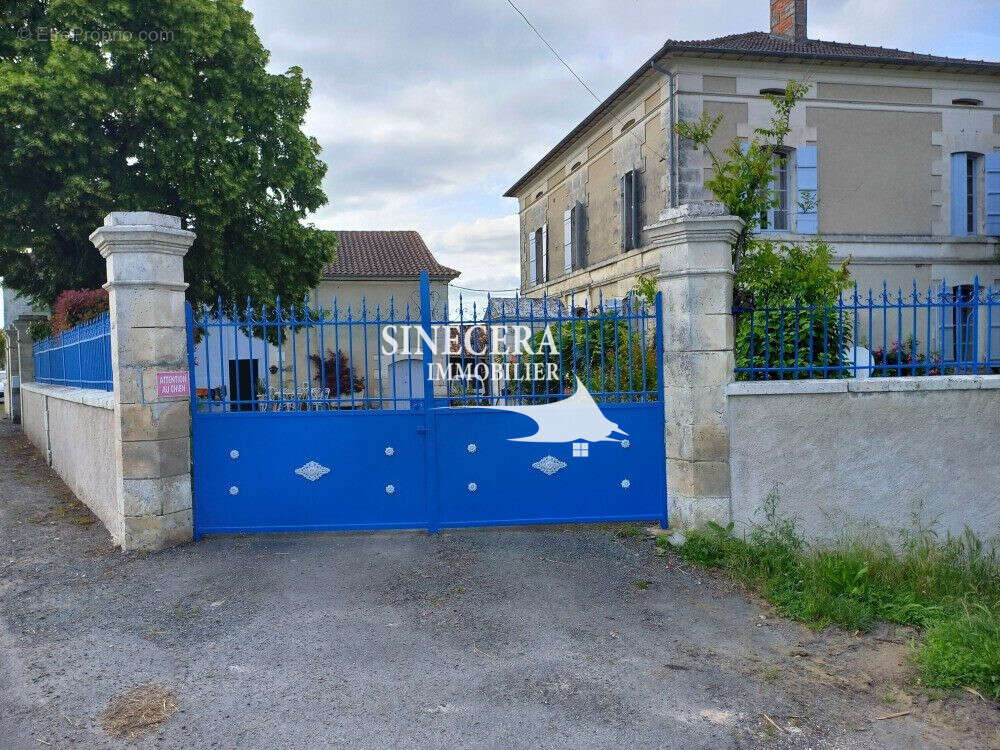 Maison à RIBERAC
