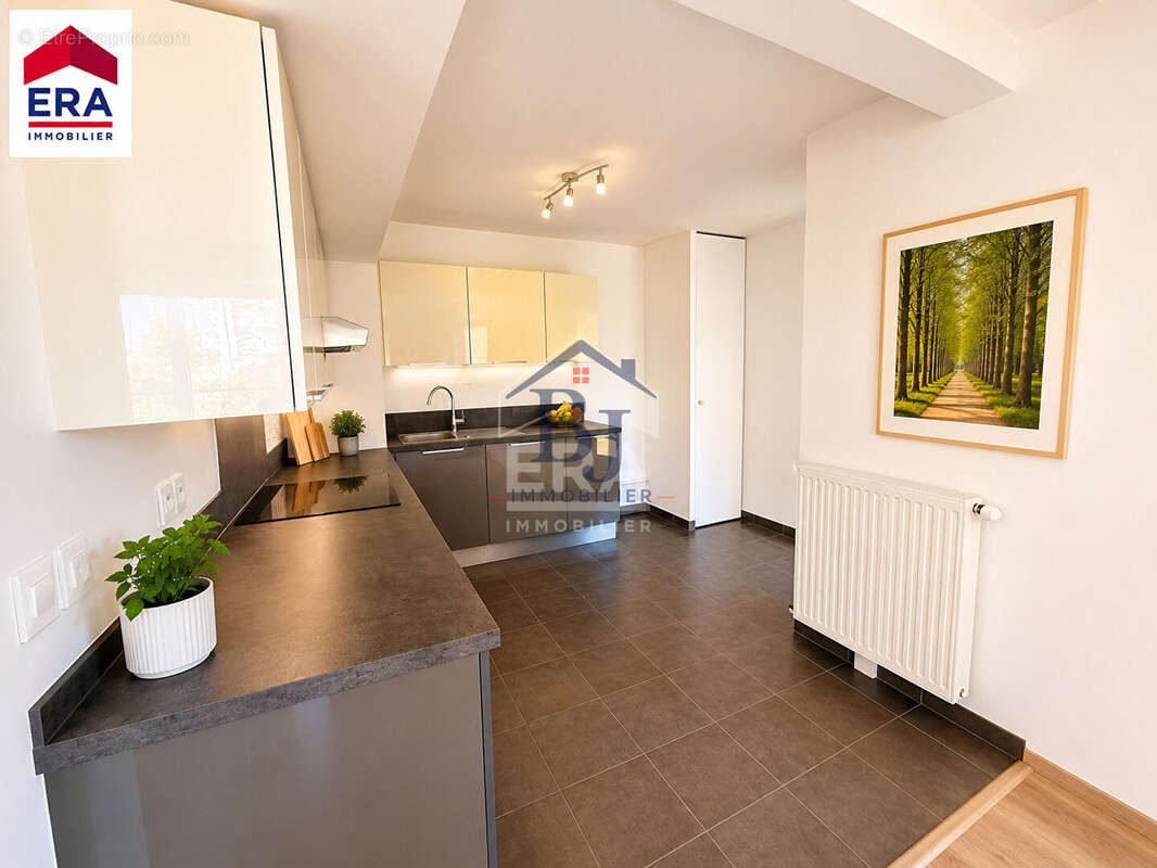 Appartement T5 récent avec garage double à vendre à Rennes - Sainte-Thérèse - photo 6
