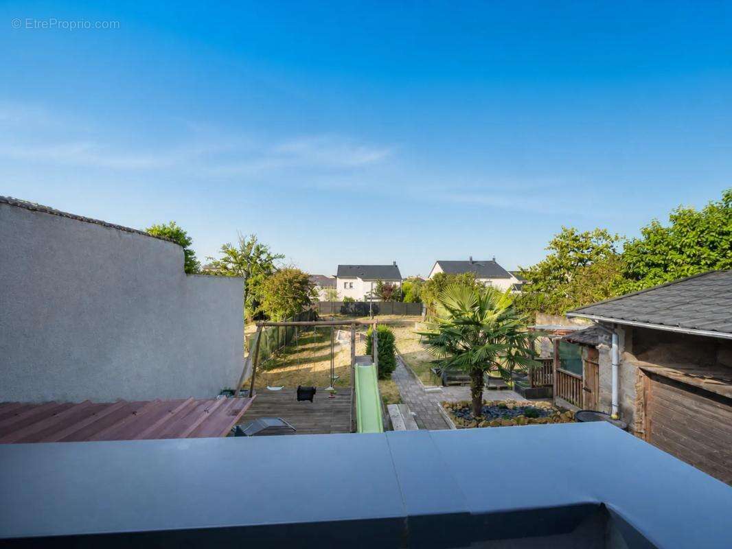 Maison de 8 pièces de 197,6 m² à Yutz - photo 13