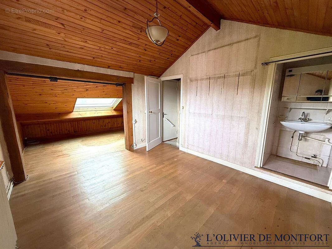 Maison à MONTFORT-L'AMAURY