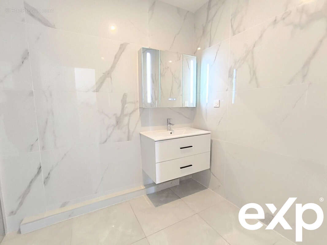 Appartement à SAINT-PIERRE