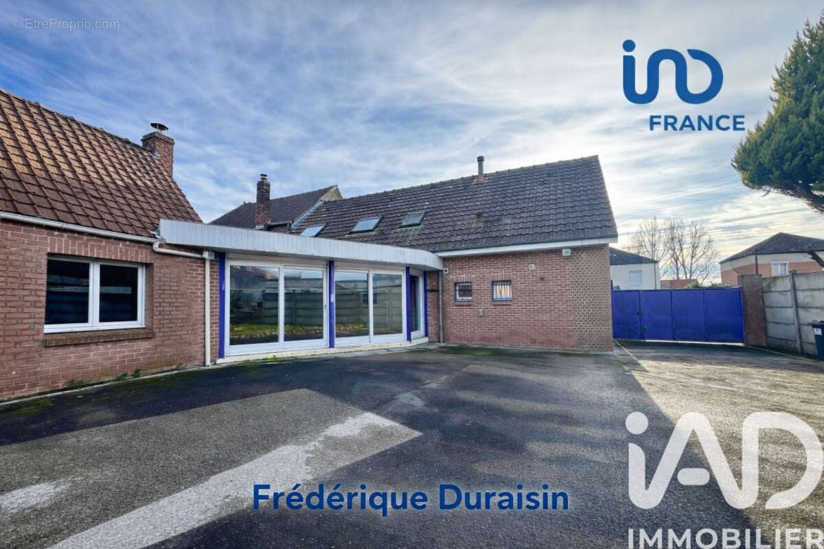 Photo 2 - Maison à HERSIN-COUPIGNY