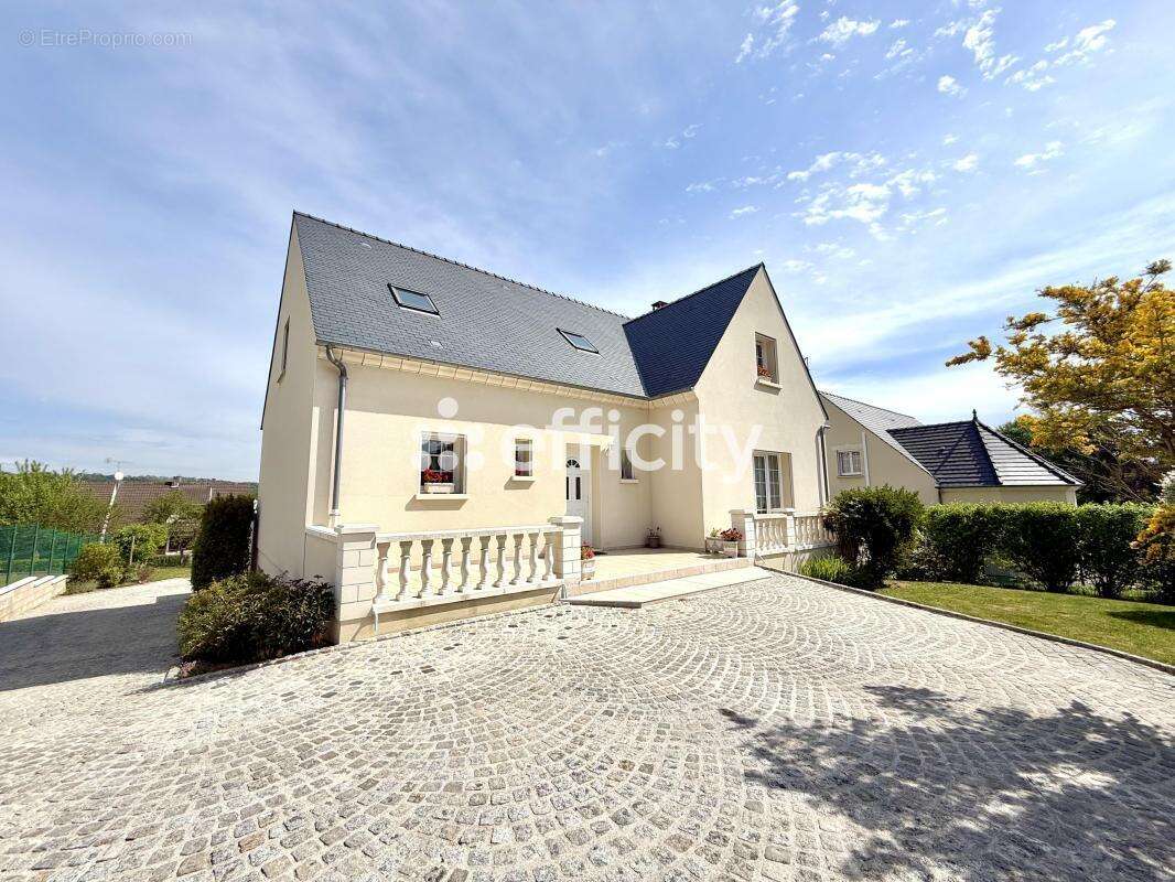 Maison à MERCIN-ET-VAUX
