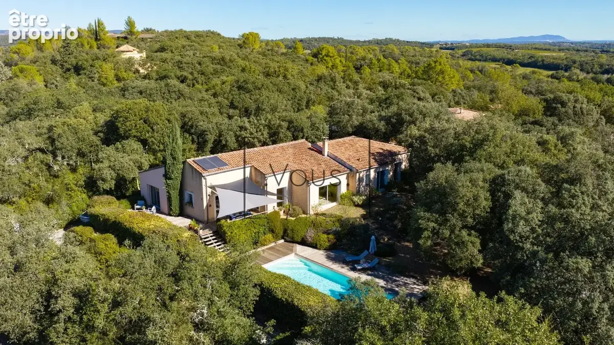 Villa contemporaine de plain-pied avec piscine, au cœur d’un terrain boisé, aux portes des Cévennes - photo 19