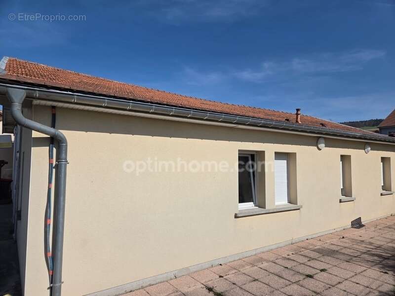 A VENDRE!!! ensemble de rapport déjà loué comprenant un entrepôt et un studio - photo 24