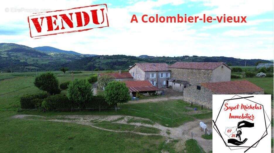 Maison à COLOMBIER-LE-VIEUX